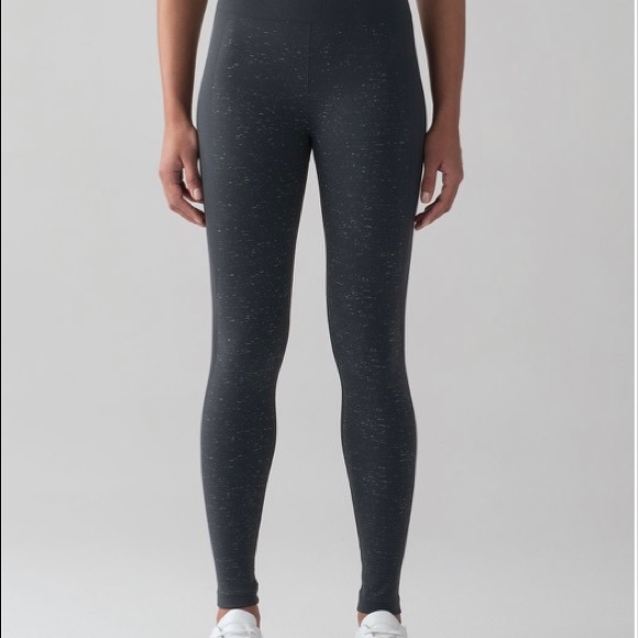 Lululemon Free to Flow 7/8 Tight Blue Tied/White - Picture 4 of 9